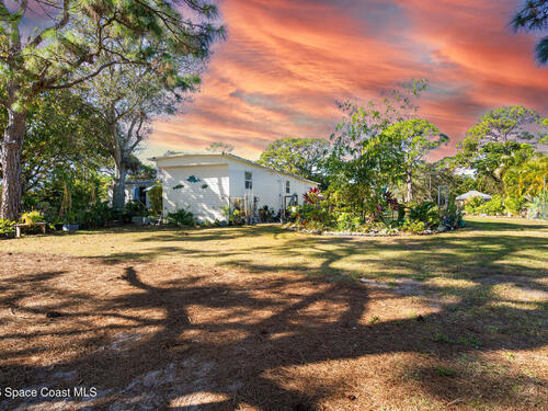 8280 Pine Ridge Trail, Sebastian, FL 32976