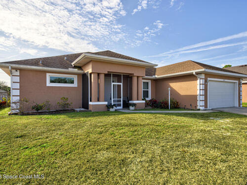 462 Gancedo Street, Palm Bay, FL 32908