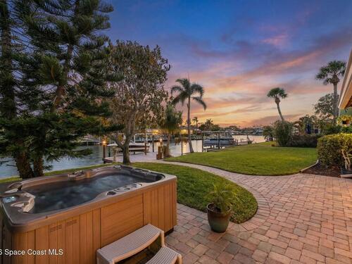 1075 Samar Road, Cocoa Beach, FL 32931