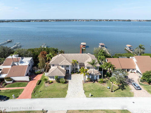 650 Loggerhead Island Drive, Satellite Beach, FL 32937