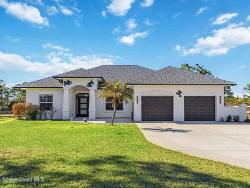 6920 Hacienda Drive, Grant, FL 32949