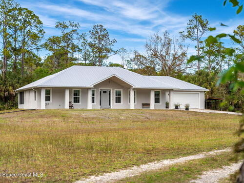 2050 Valkaria Road, Grant-Valkaria, FL 32950